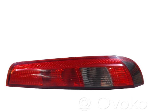 Ford Fiesta Lampa tylna 