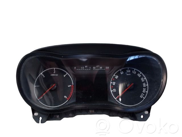 Opel Corsa E Speedometer (instrument cluster) 