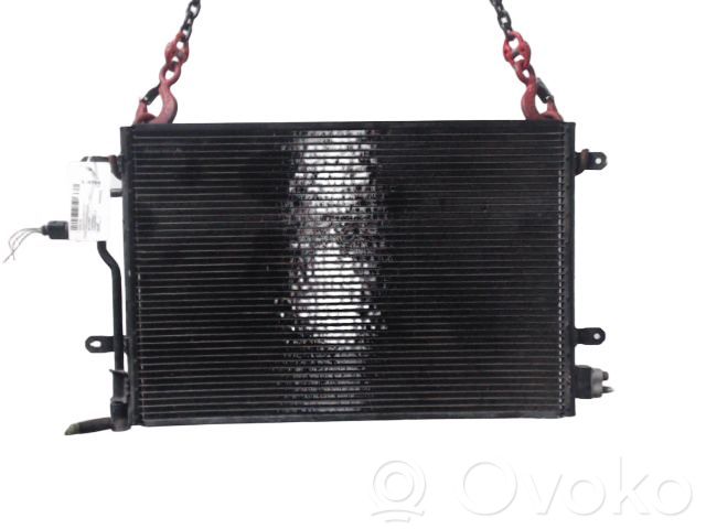 Audi A4 S4 B6 8E 8H Radiator răcire A/C (condensor) 