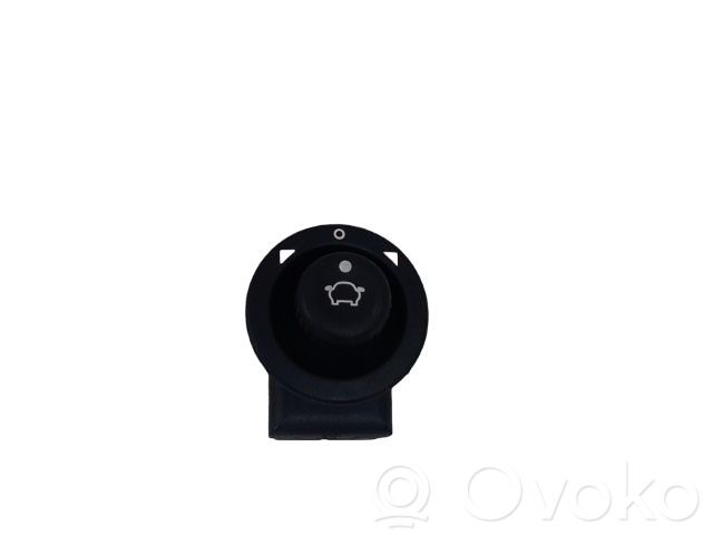 Wing mirror switch