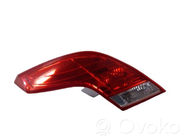 Ford Focus Tailgate rear/tail lights 