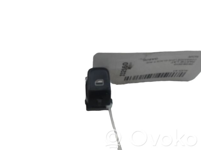 Electric window control switch   4G09598555PR,4G09598555PR