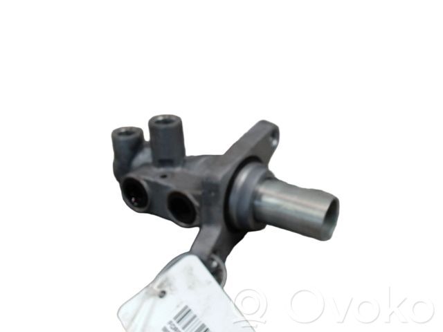 Ford Mondeo MK IV Pompă centrală de frână 