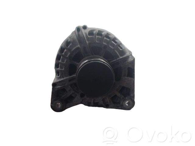 Renault Clio IV Alternator 