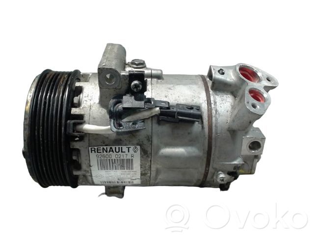 Renault Captur Ilmastointilaitteen kompressorin pumppu (A/C) 