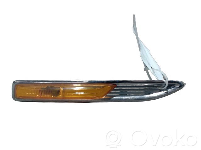 Ford Mondeo MK IV Kierunkowskaz błotnika przedniego 