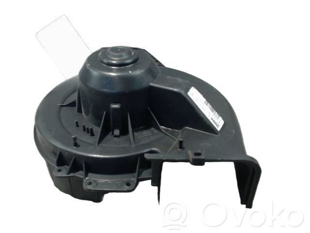 Volkswagen Polo IV 9N3 Ventilator aerotermă 