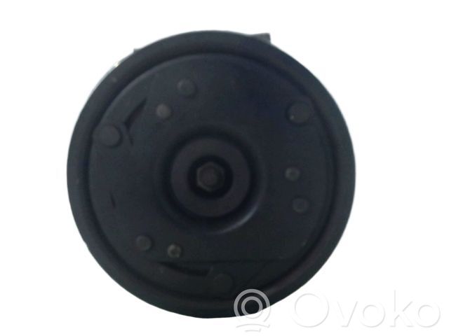 Renault Scenic I Air conditioning (A/C) compressor (pump) 