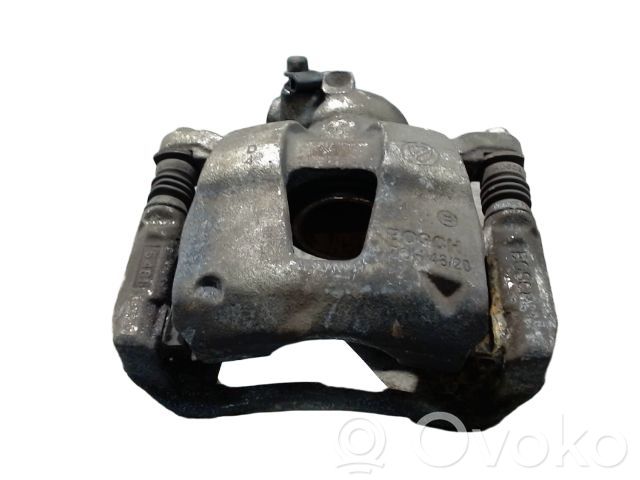 Fiat 500 Zacisk hamulcowy przedni 