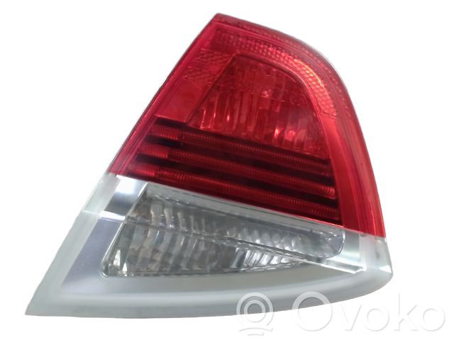 Aizmugurējais lukturis pārsegā   63216937460,63216937460