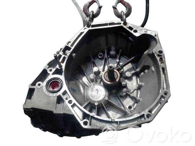 Renault Clio III Manual 6 speed gearbox 