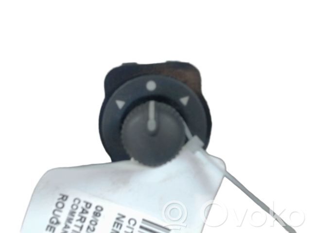 Wing mirror switch   6490H1,6490H1