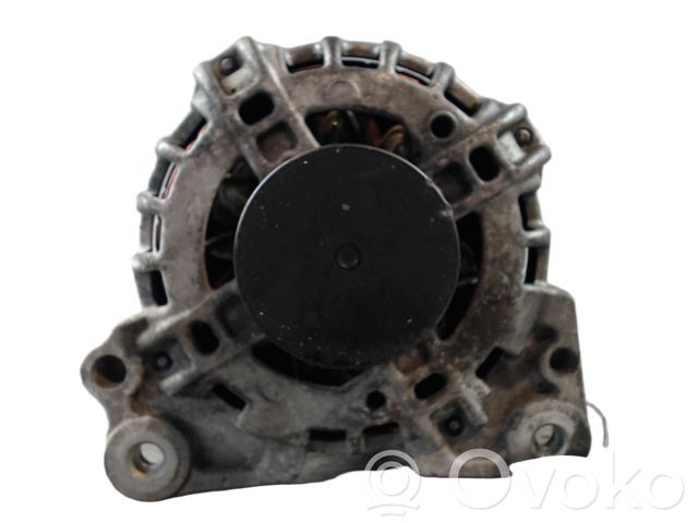 Volkswagen Polo VI Alternator 