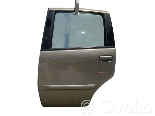 Puerta trasera   46828925,46828925