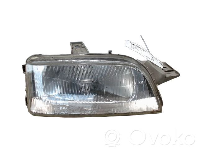 Fiat Punto (176) Lampa przednia 