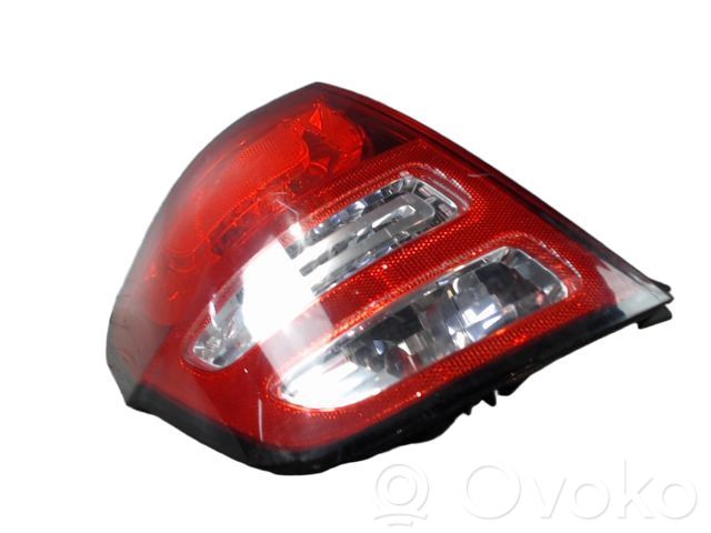 Takavalot   6350KQ,043946,0929921,0929931,1112454012,16227601,2261852,4006091,42411071,5521939LLDUE,6350HZ,6350JA,6350KQ,9673805480,GP1528