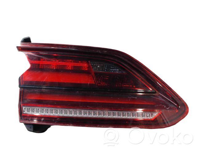 Volkswagen Arteon Lampă spate în capacul portbagajului 