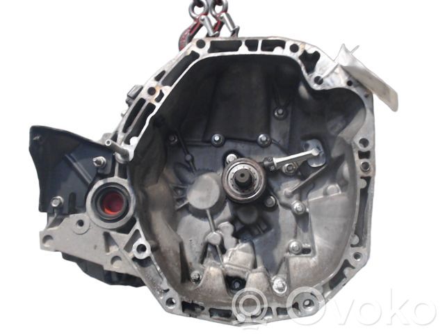 Renault Clio III Manualna 6-biegowa skrzynia biegów 