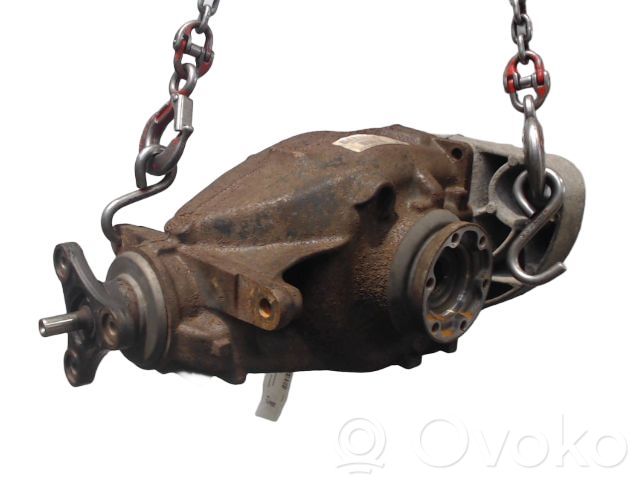 Rear differential   33107566170,33107566170,7566169