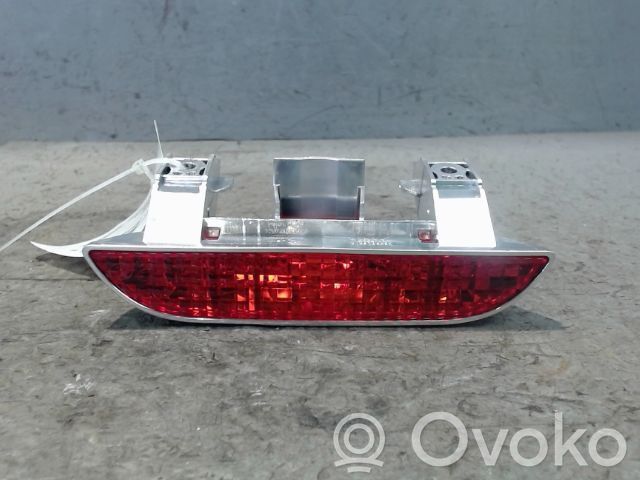 Dacia Spring Lampă frână centrală 