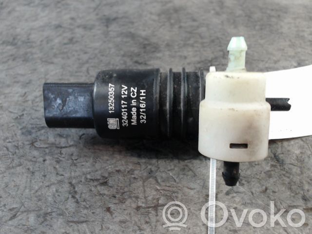 Opel Corsa E Pompa lavavetri parabrezza/vetro frontale 