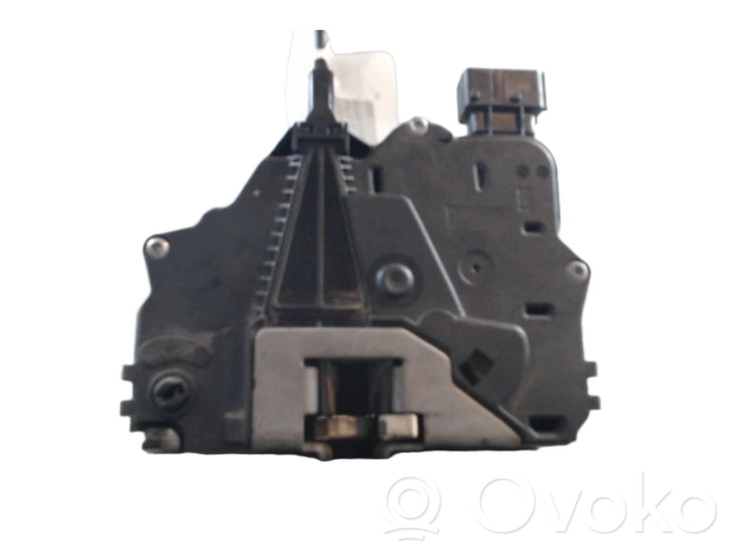 Opel Corsa D Serratura portiera posteriore 