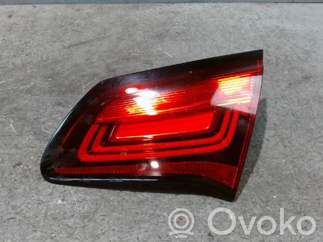 Citroen C4 II Luci posteriori del portellone del bagagliaio 