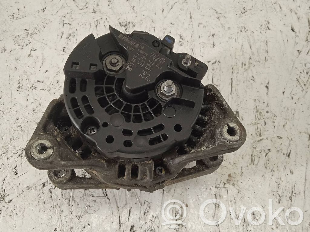 Opel Astra H Alternator 