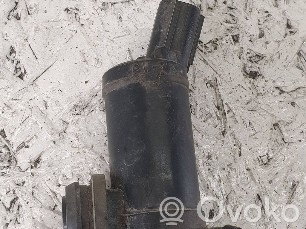 Windscreen/windshield washer pump   EW7