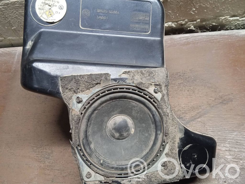 BMW 5 E39 Altavoz de la puerta trasera 
