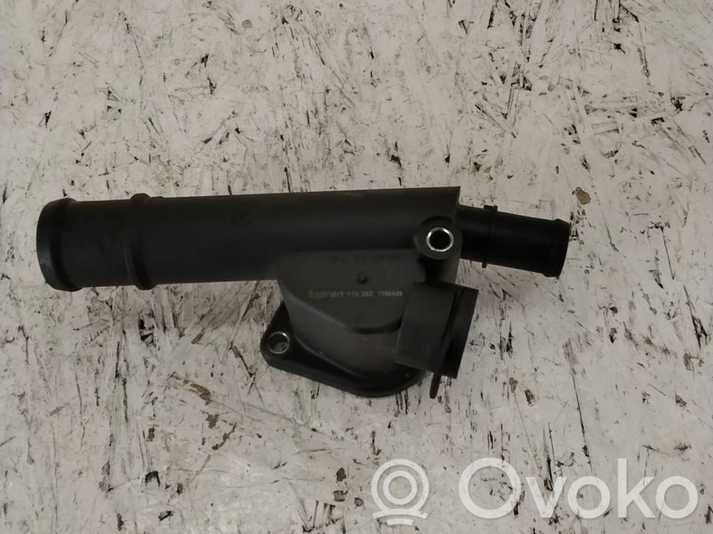 Volkswagen PASSAT B6 Engine coolant pipe/hose 
