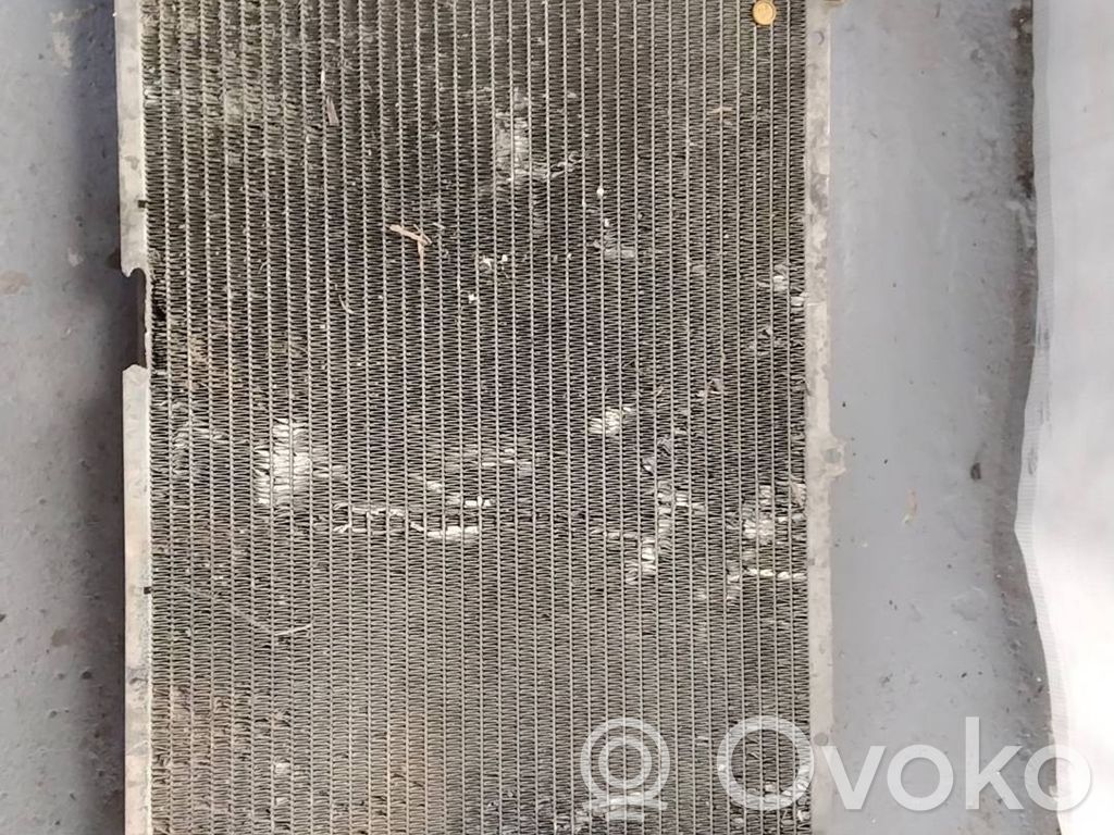 Opel Vectra B Aušinimo skysčio radiatorius 