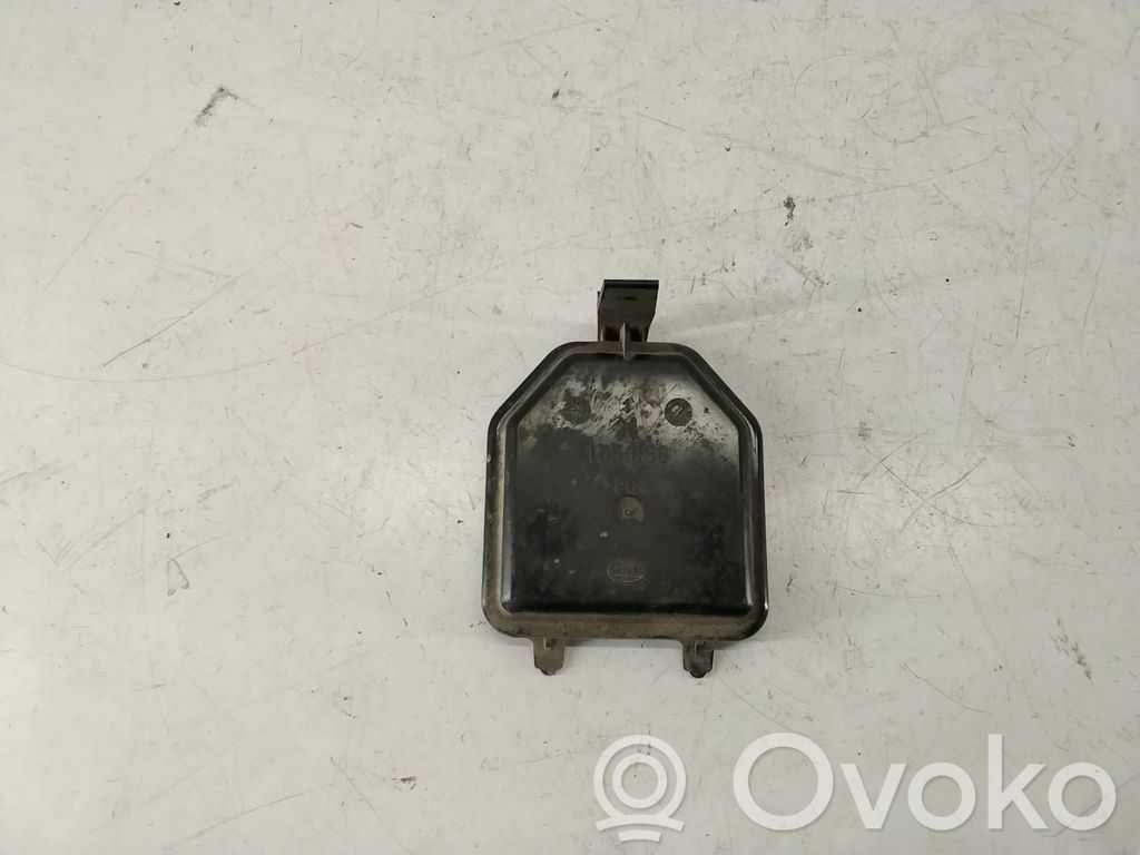 BMW 7 E65 E66 Headlight/headlamp dust cover 