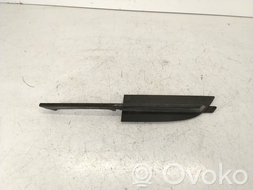 Front bumper corner part panel trim   7043496