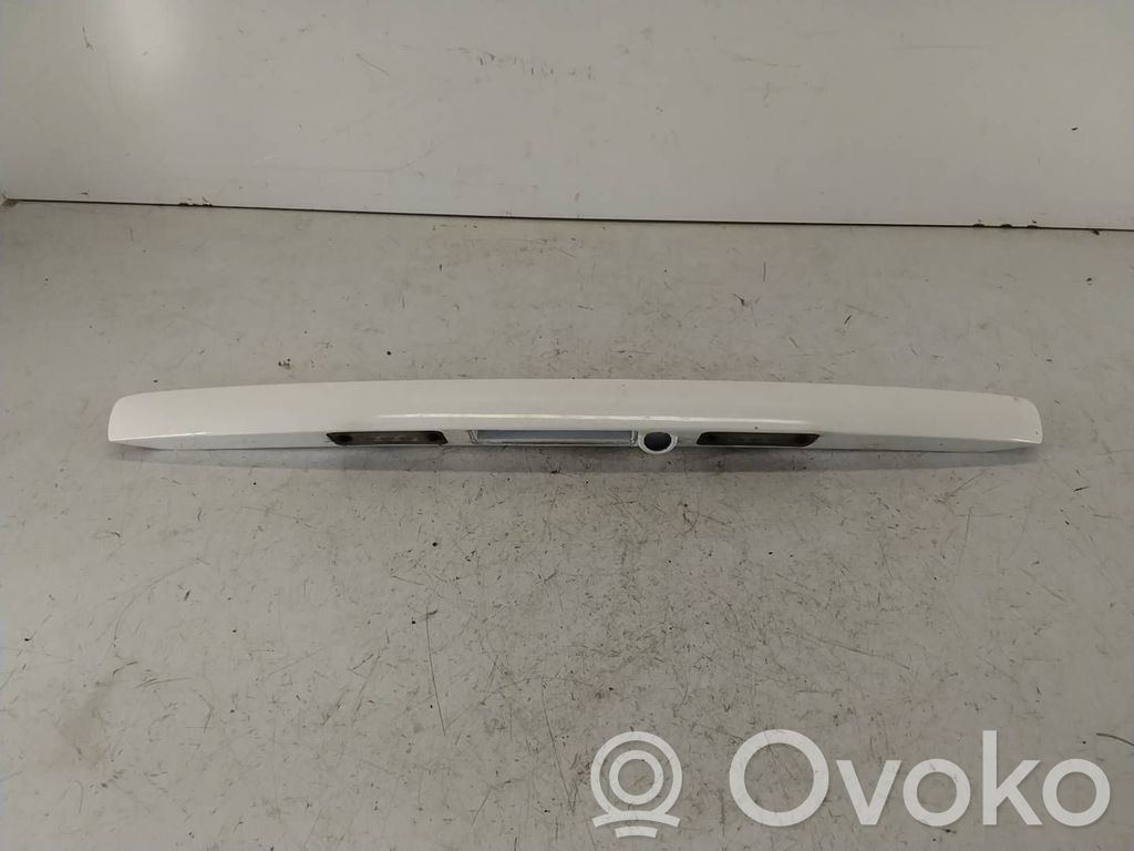 Éclairage de plaque d'immatriculation   4E0827576