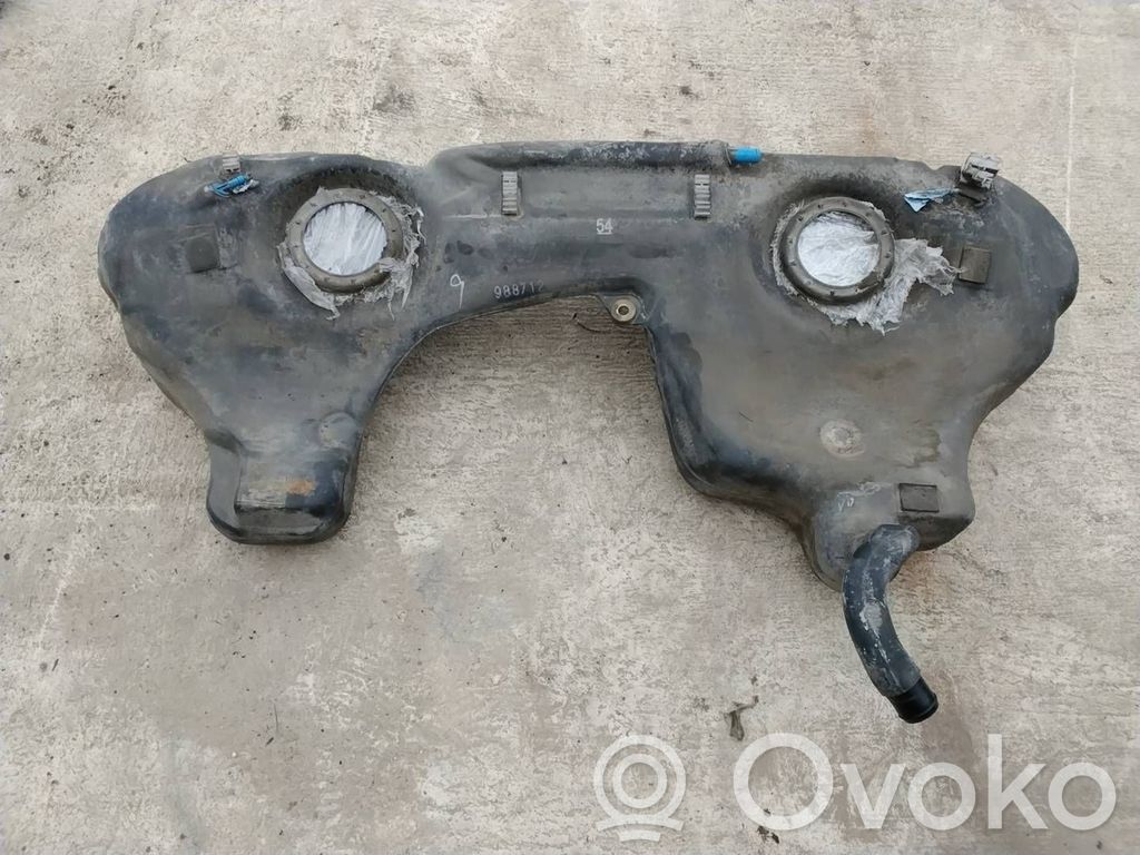 BMW 3 E46 Fuel tank 