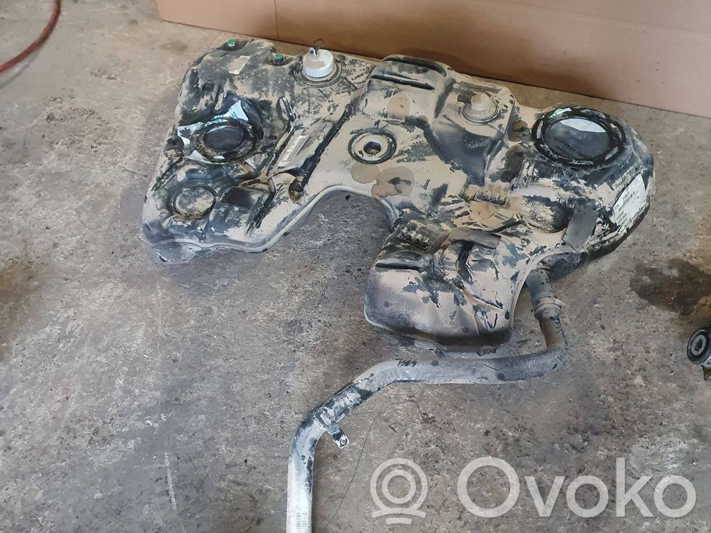 Volvo V60 Polttoainesäiliö 