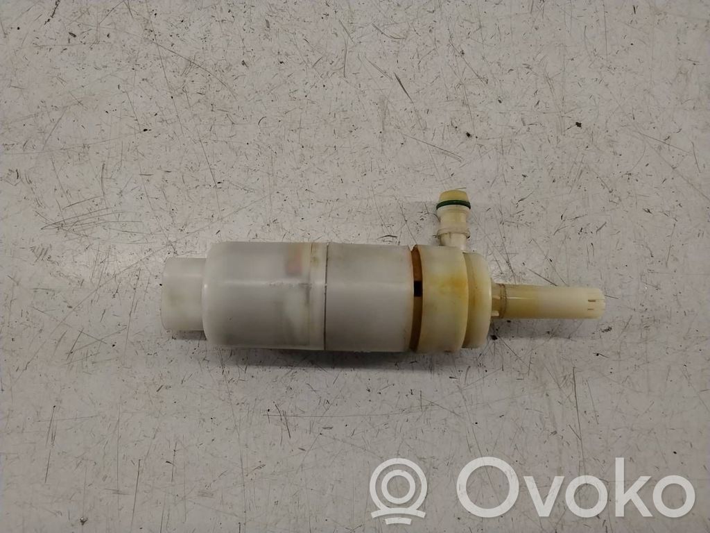 Fiat Freemont Tuulilasi tuulilasinpesimen pumppu 