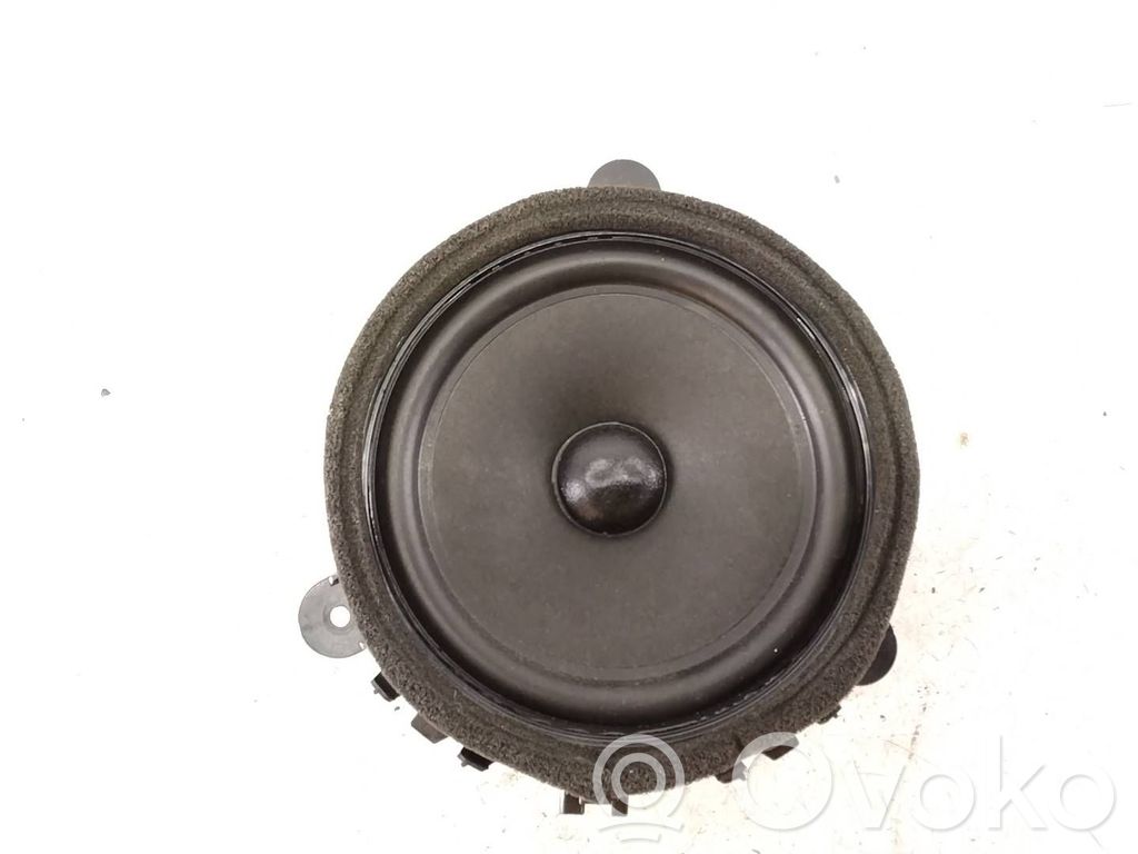 Volvo V60 Front door speaker 