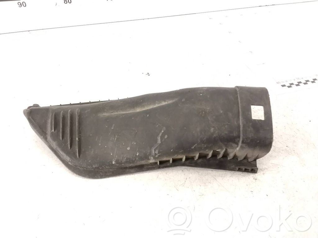 Abdeckung Deckel Luftfilterkasten   7789109,0514011810
