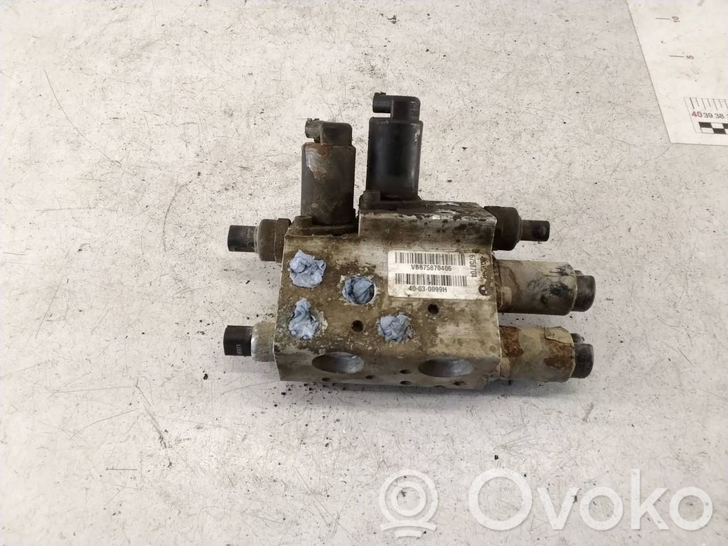 Stabilizator aktywny osi przedniej / Zestaw   6758704,40030099H