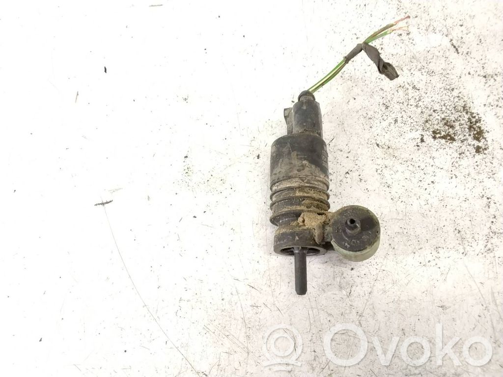 Volkswagen PASSAT B5 Pompă spălător parbriz 