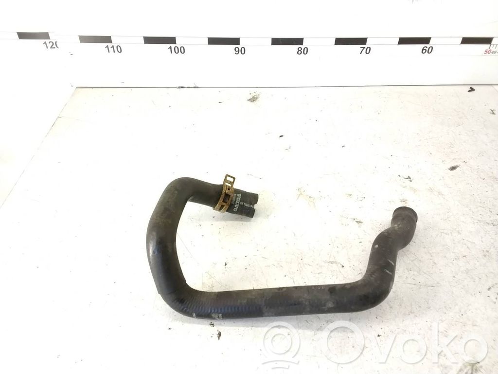 Volvo V60 Engine coolant pipe/hose 