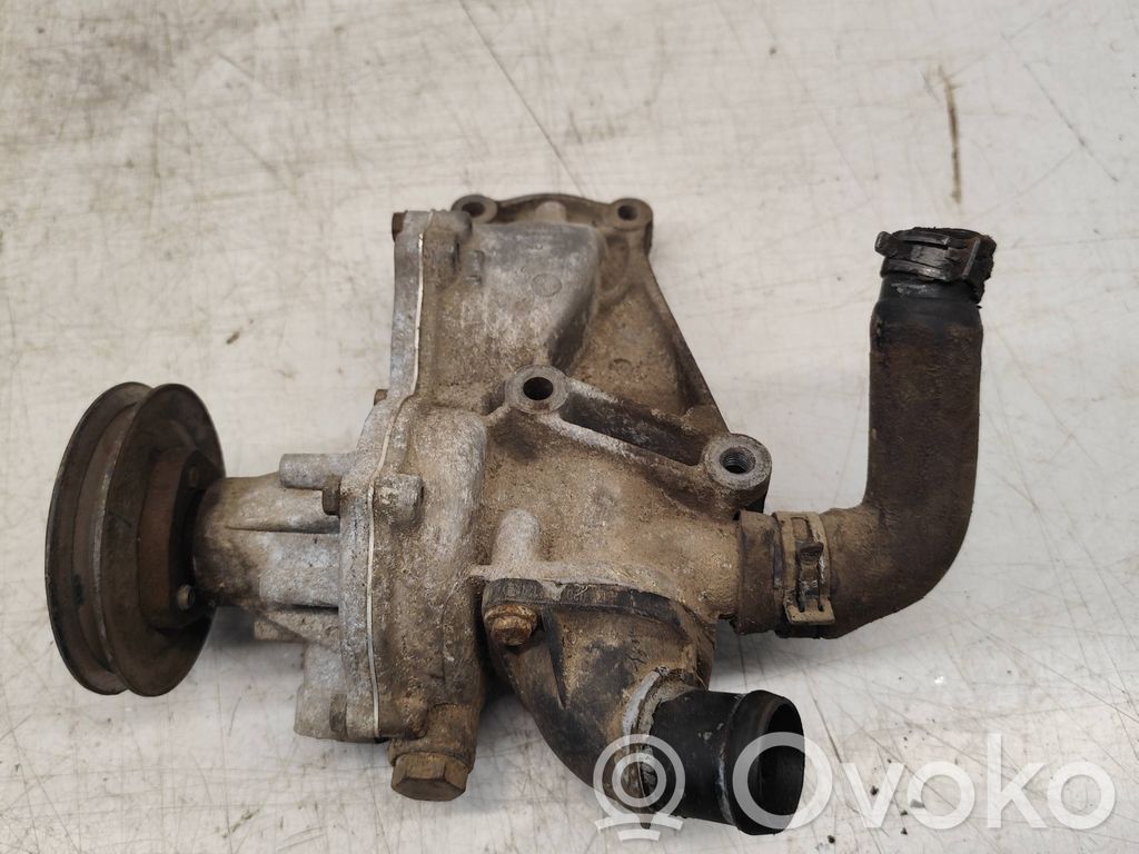 Volkswagen PASSAT B5 Pompa wody 