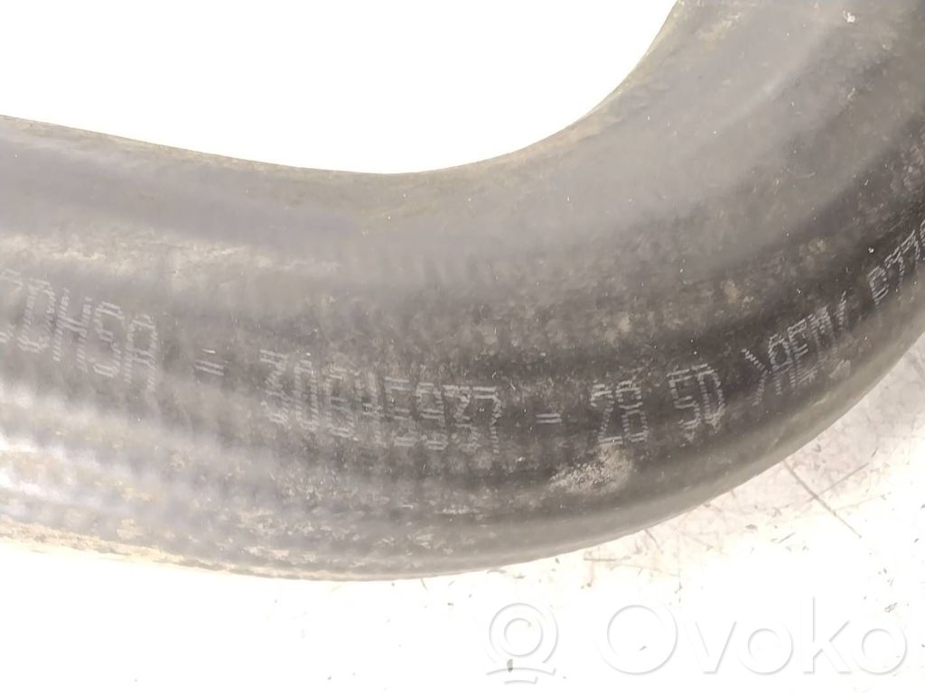 Volvo V70 Furtun/conductă intercooler 