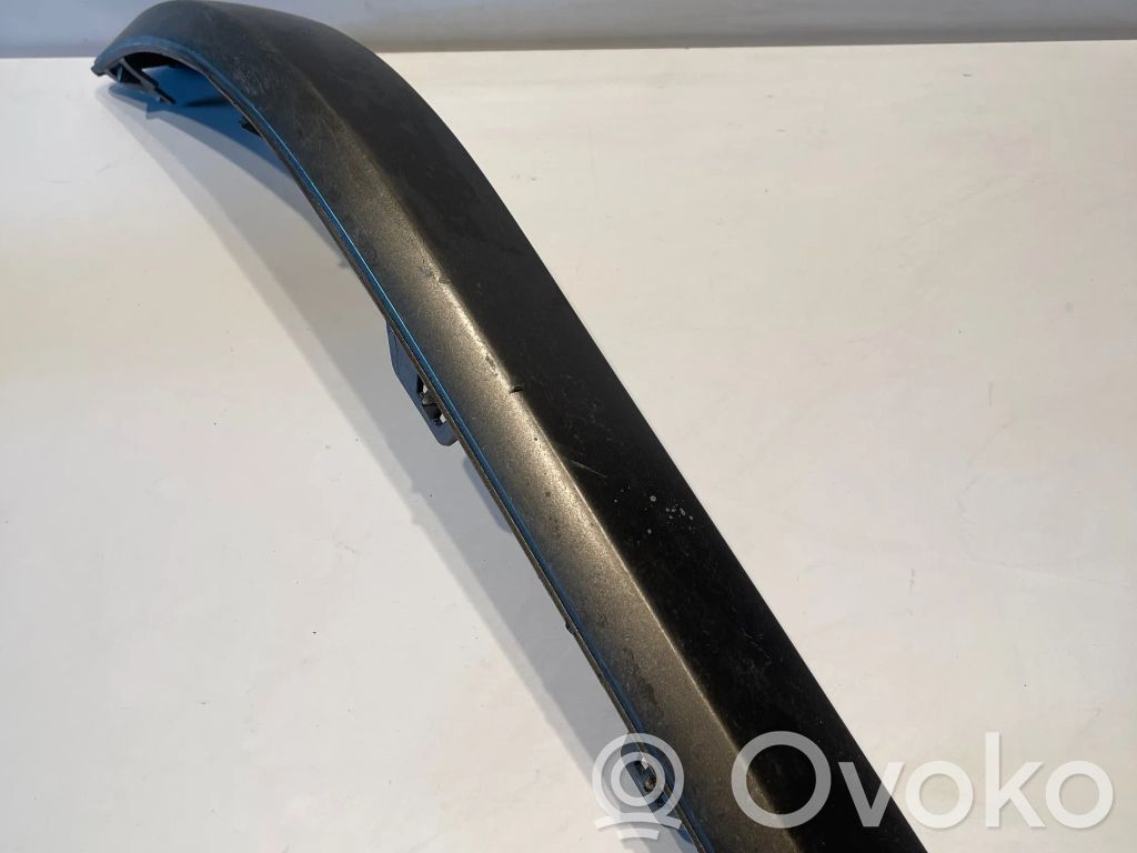 Opel Astra H Moldura de la esquina del parachoques trasero 