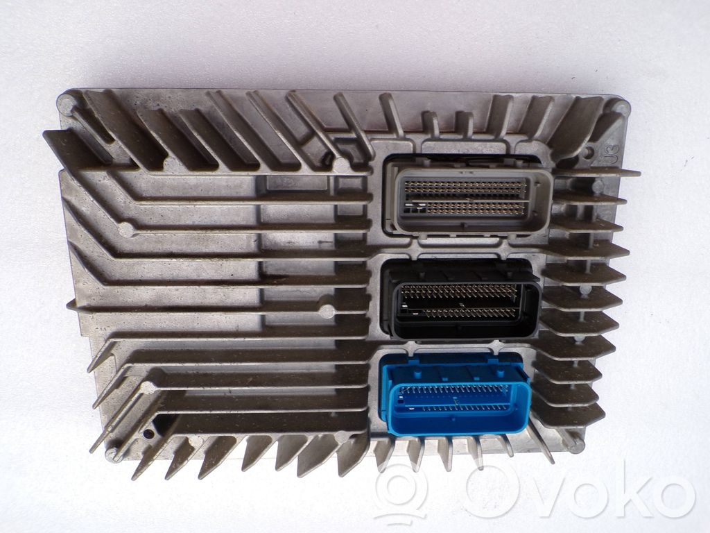 Opel Astra J Engine control unit/module 