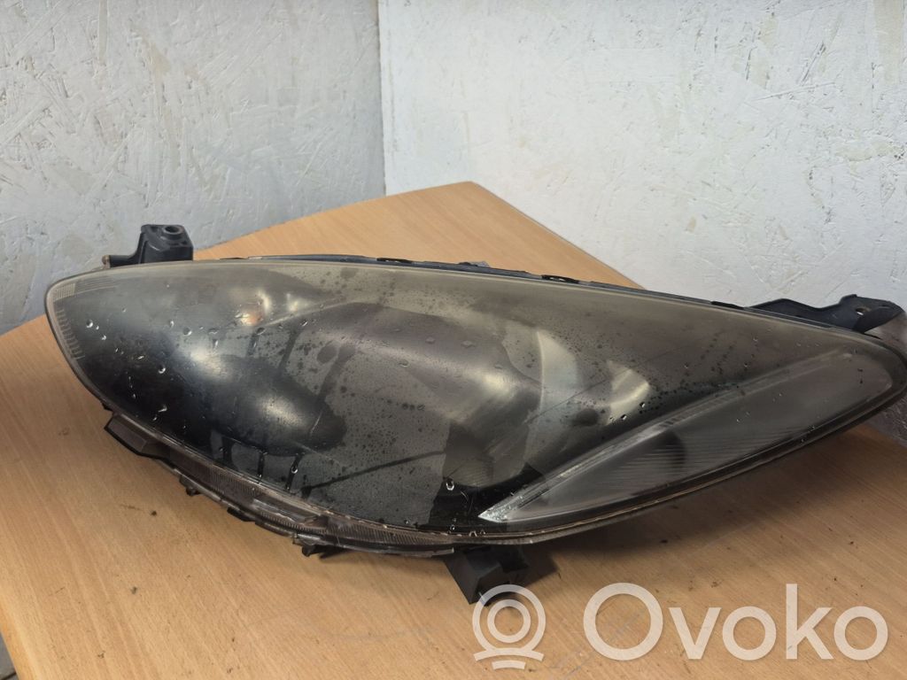 Mazda 2 Headlight/headlamp 