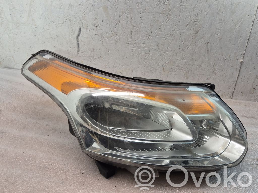 Phare frontale   1EG00976702,009767020000068