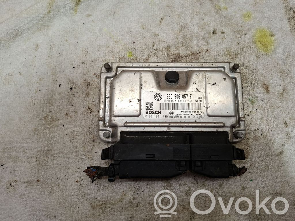 Skoda Fabia Mk2 (5J) Engine control unit/module 